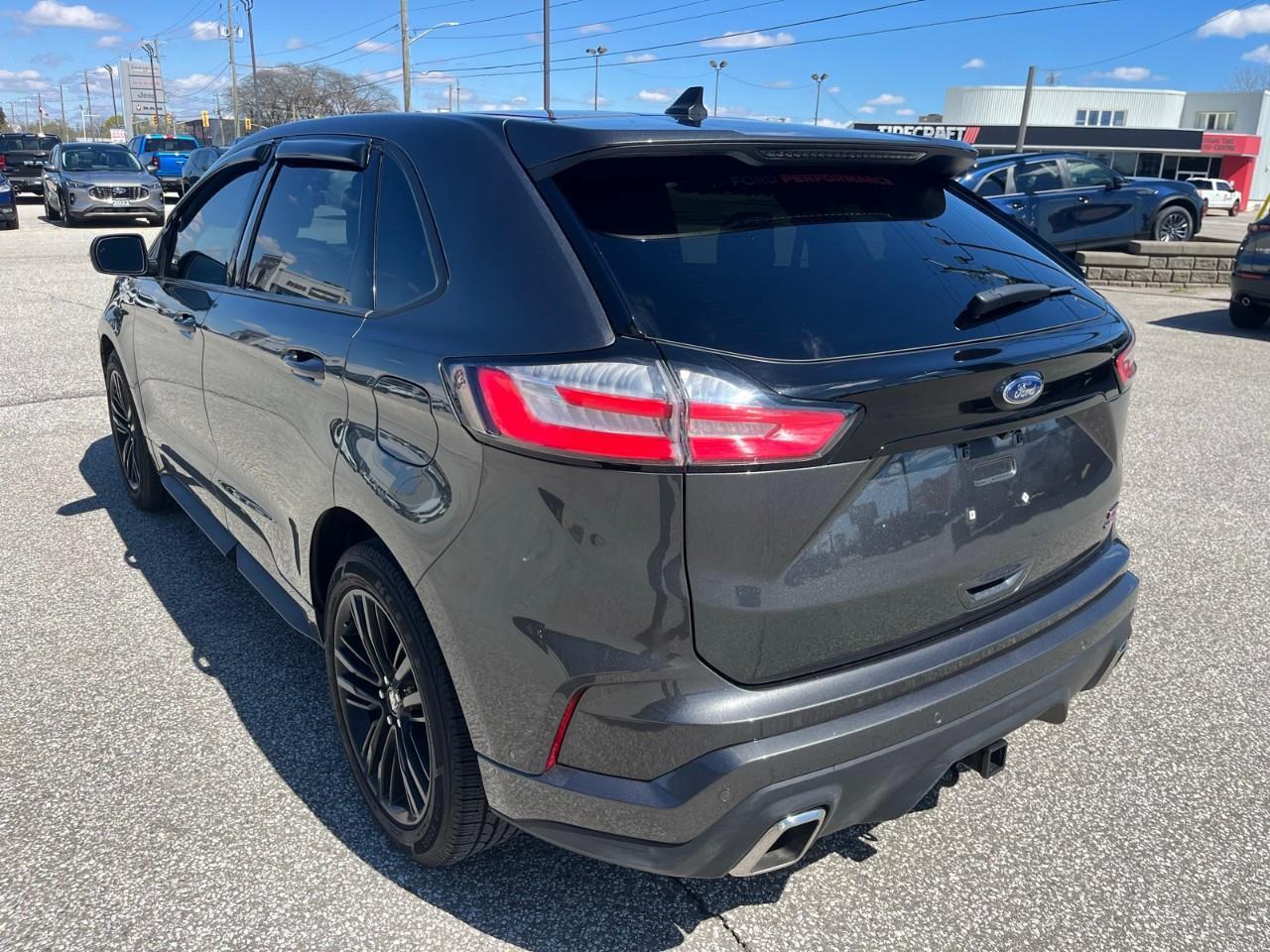 2020 Ford Edge ST Ventilated Seats | Pano Roof Photo