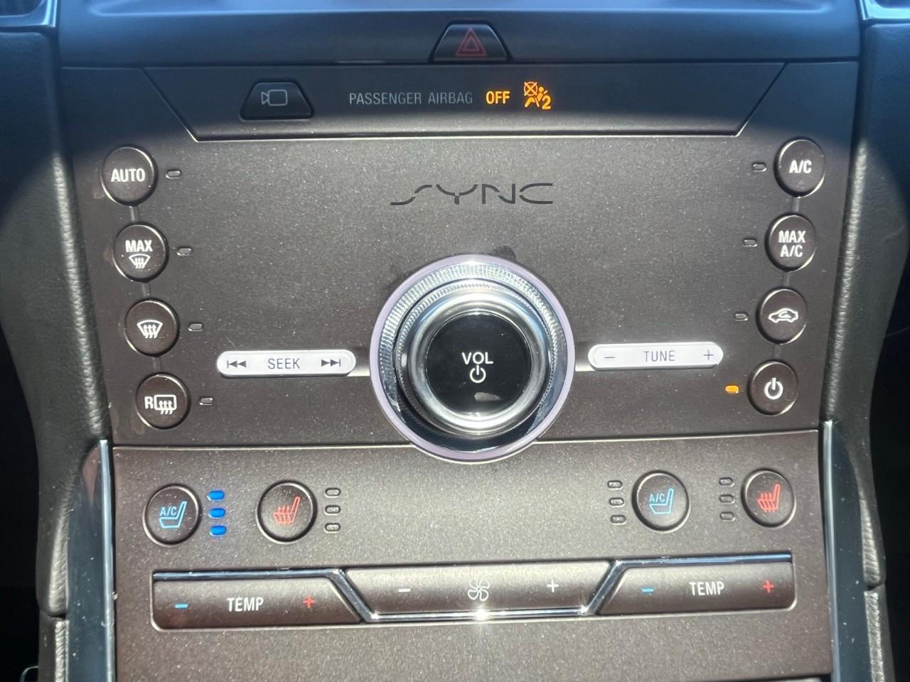 2020 Ford Edge ST Ventilated Seats | Pano Roof Photo