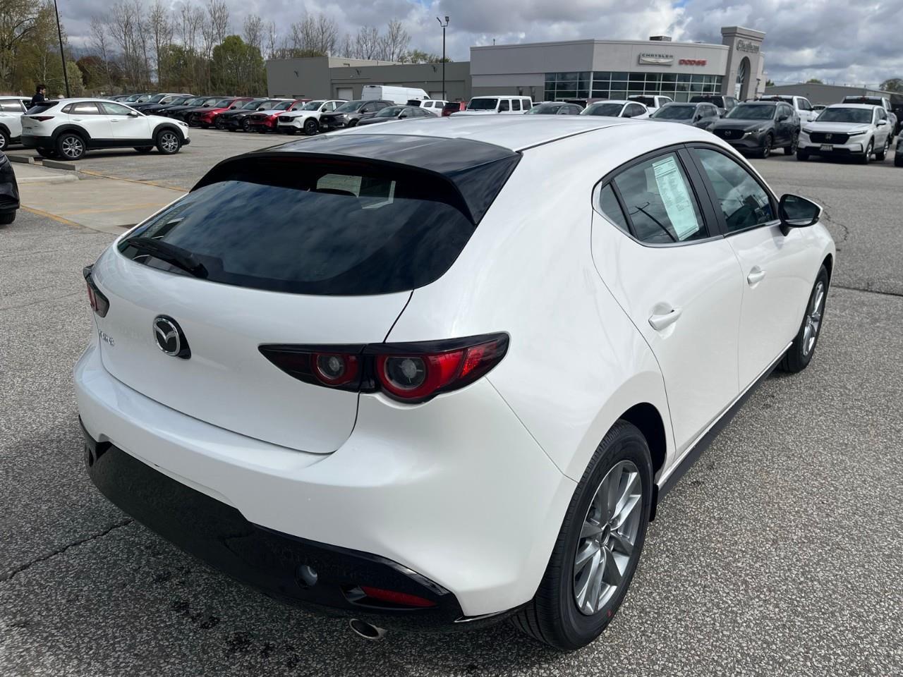 2026 Mazda MAZDA3 GS Photo
