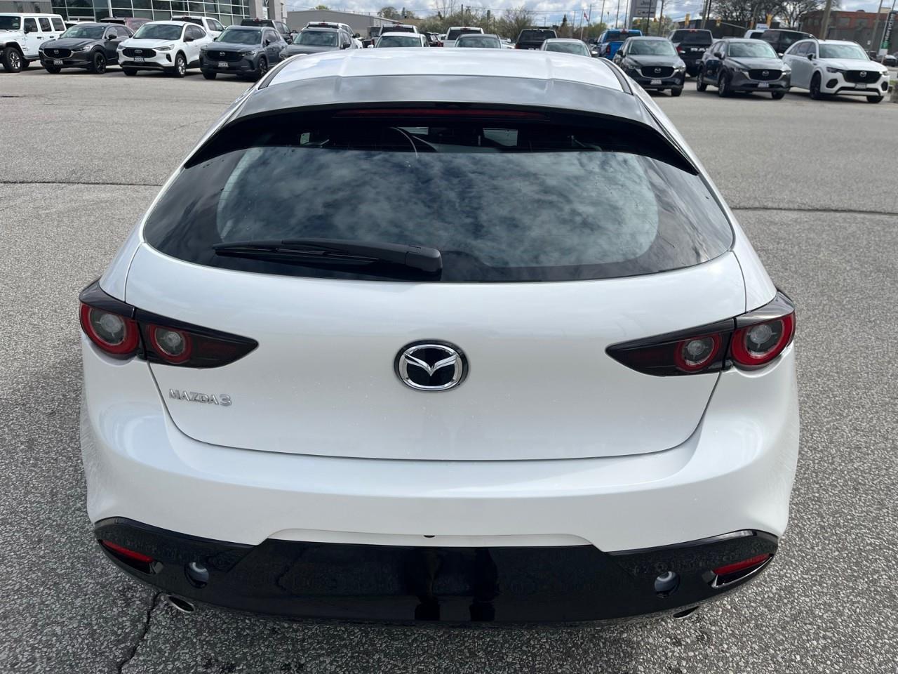 2026 Mazda MAZDA3 GS Photo