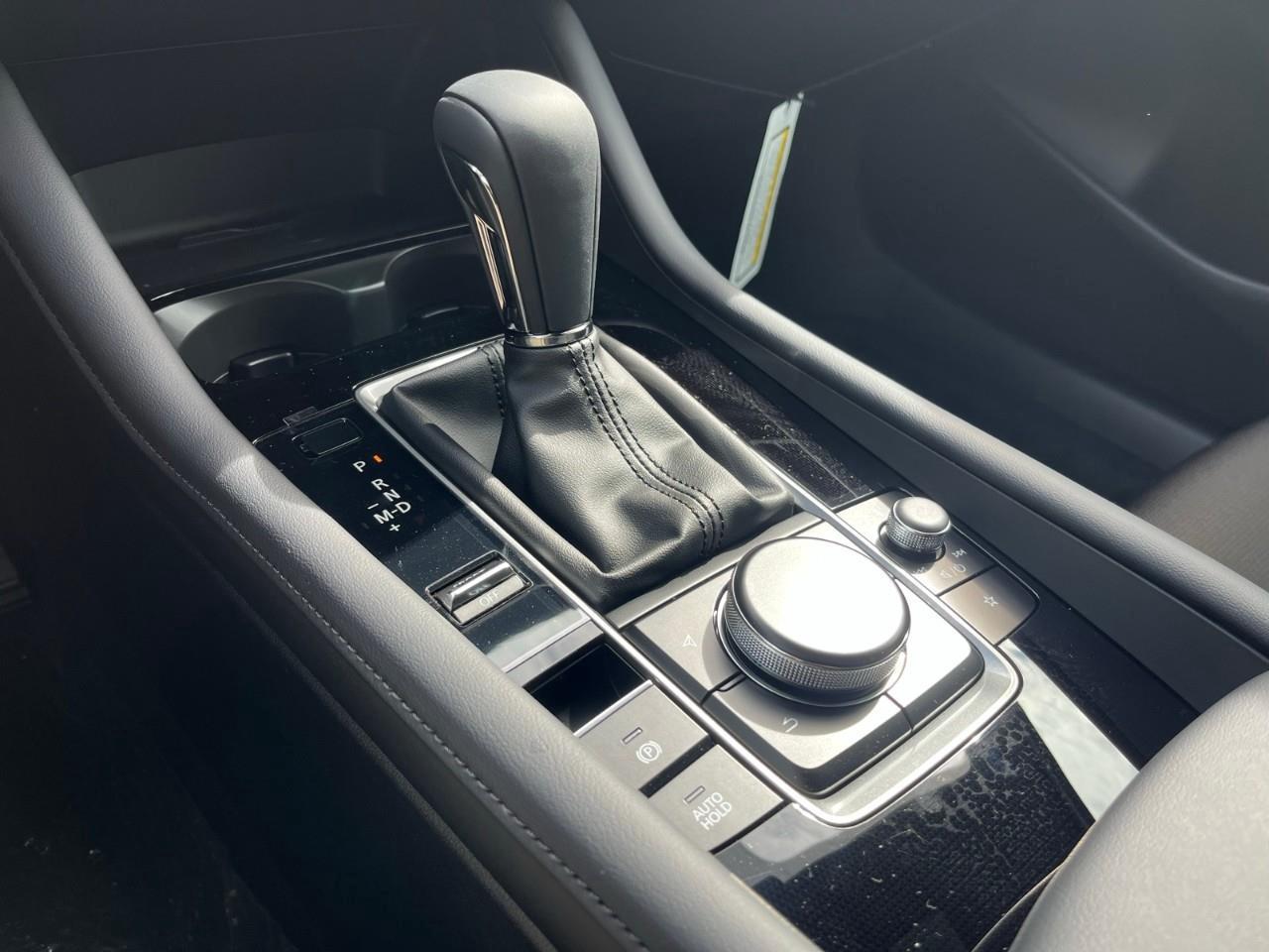 2026 Mazda MAZDA3 GS Photo