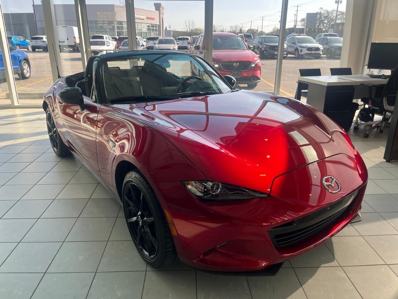 2019 Mazda Miata MX-5 GS-P Soft Top | One Owner Photo2