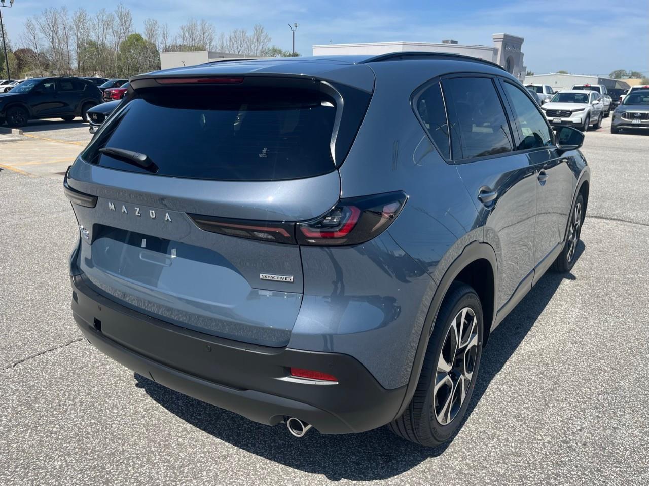 2026 Mazda CX-5 GS Photo4