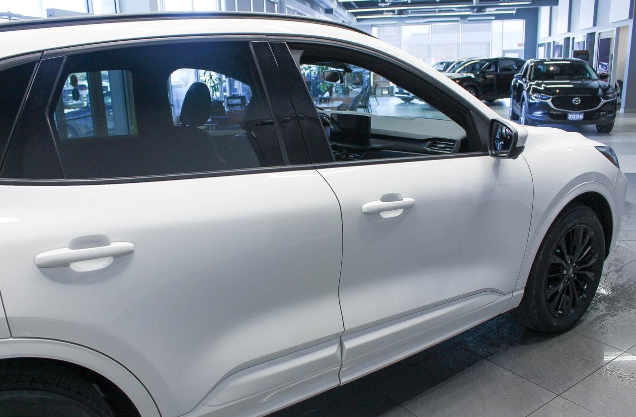 2024 Ford Escape ST-Line Elite HYBRID - PREMIUM B&O AUDIO - 360 DEGREE CAMERA Photo