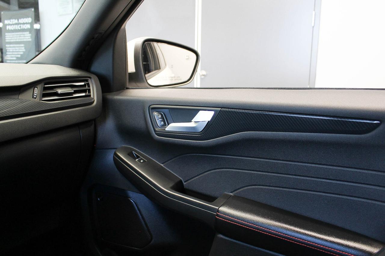 2024 Ford Escape ST-Line Elite HYBRID - PREMIUM B&O AUDIO - 360 DEGREE CAMERA Photo