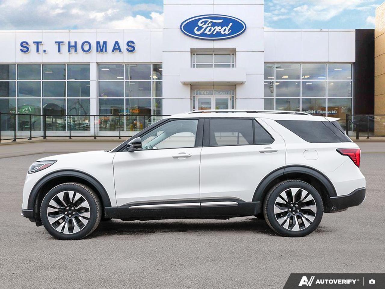 2025 Ford Explorer Platinum Photo2