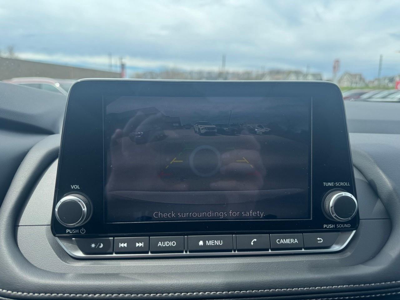 2026 Nissan Rogue AWD SV Moonroof Photo