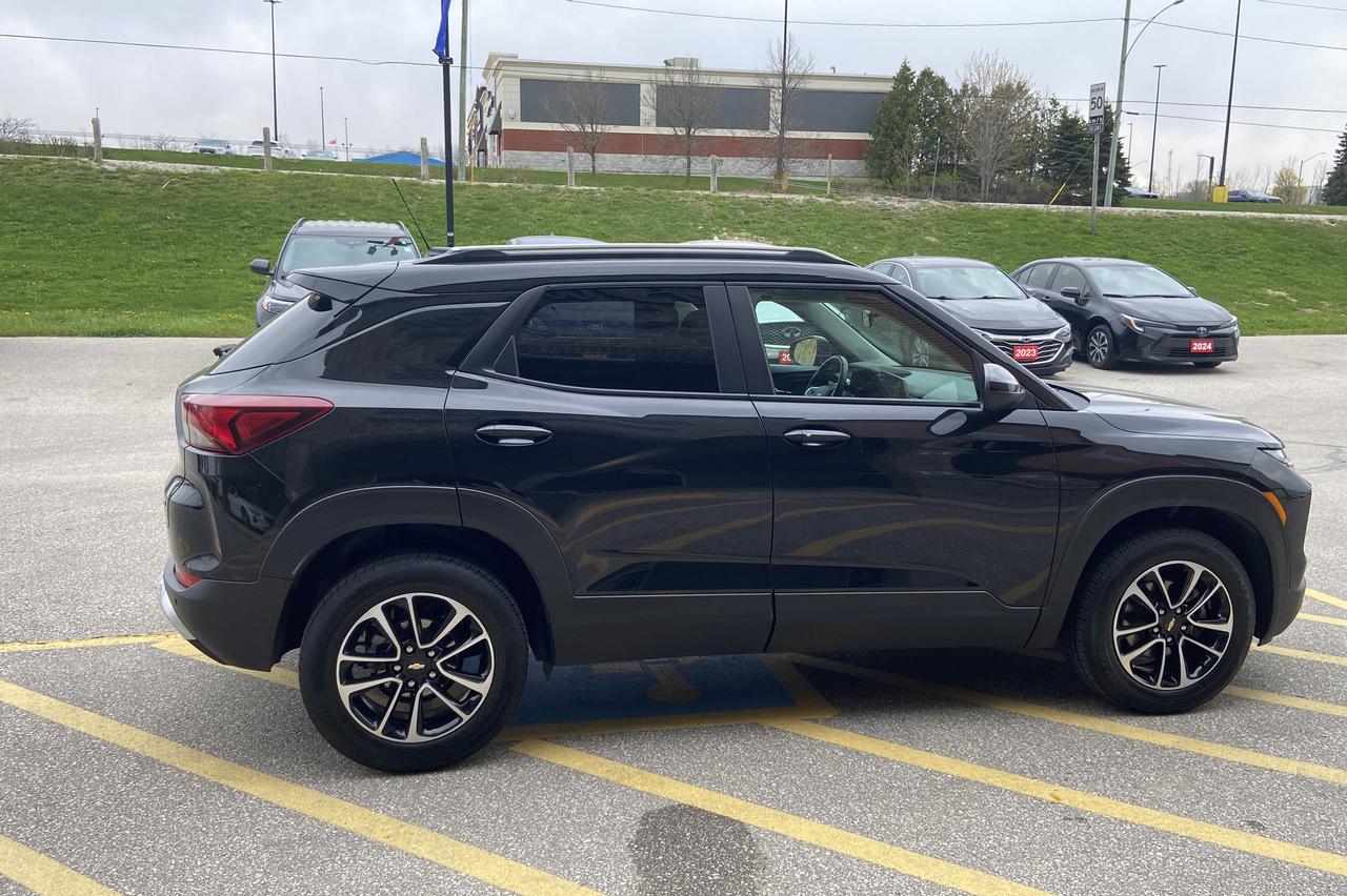 2024 Chevrolet TrailBlazer LT Photo