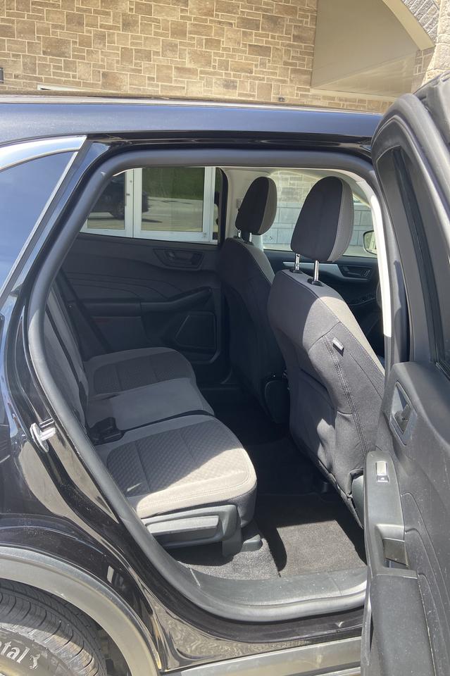 2022 Ford Escape SE Photo