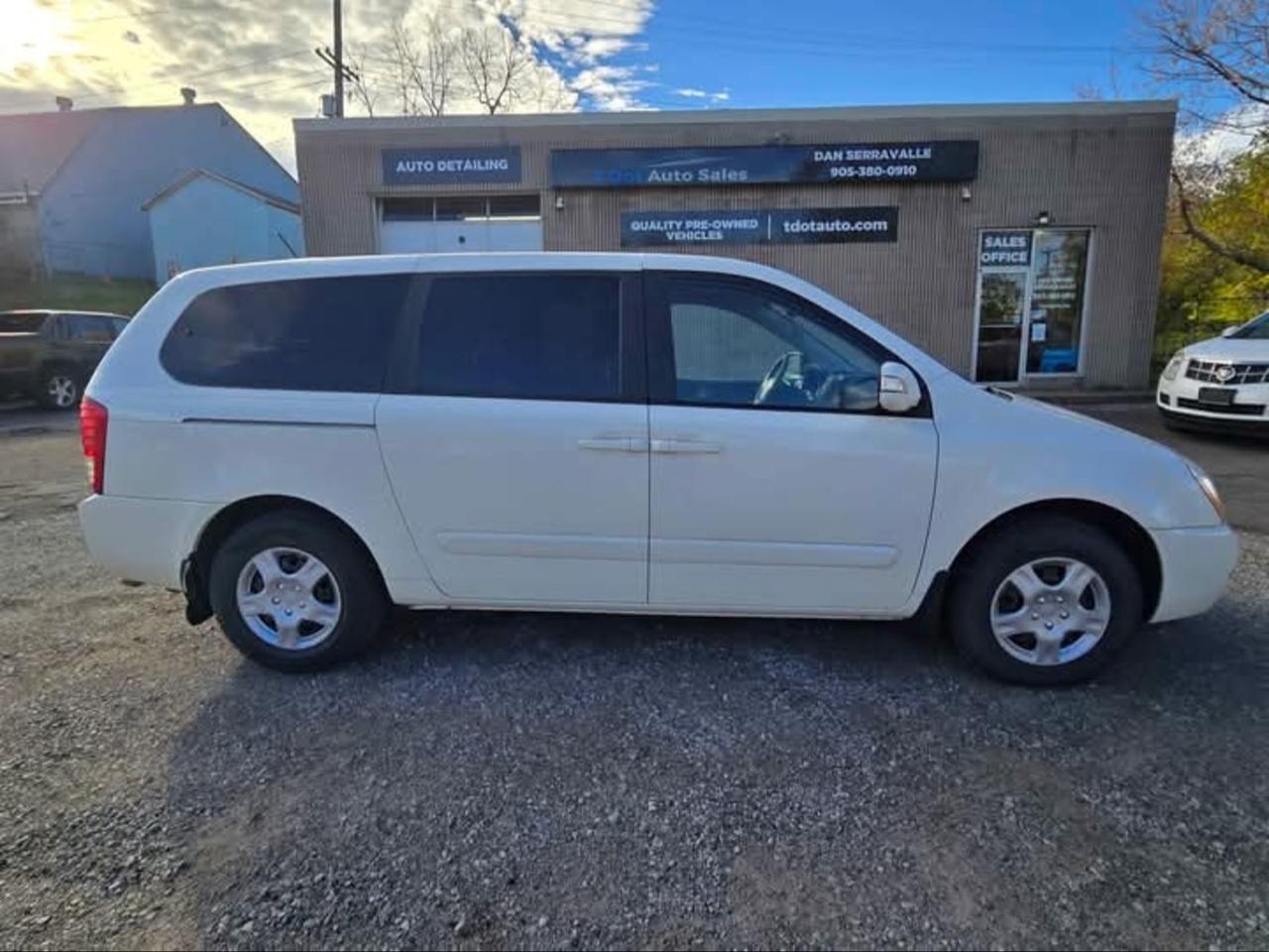 2014 Kia Sedona 