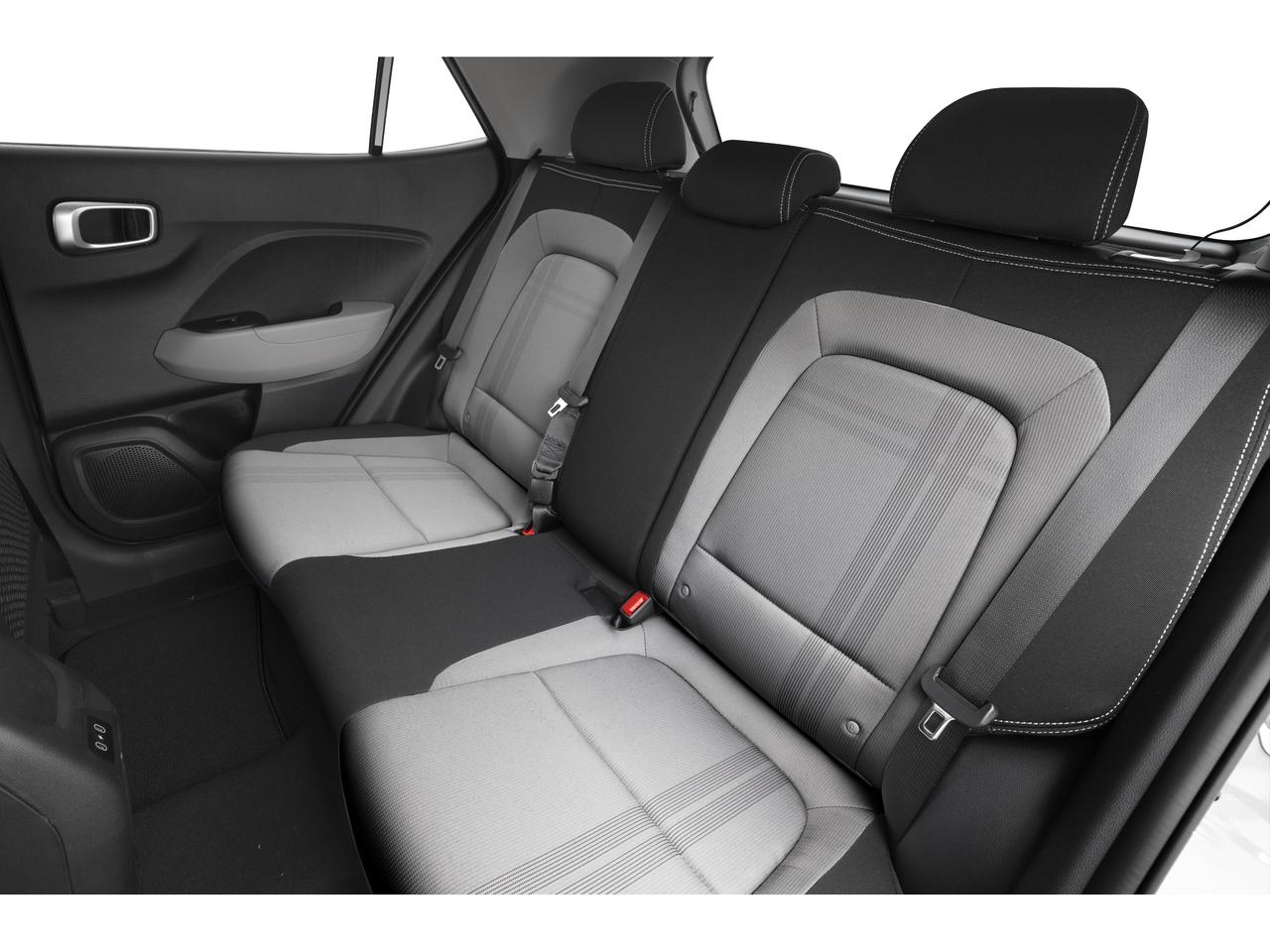 2026 Hyundai Venue PREFERRED Photo9