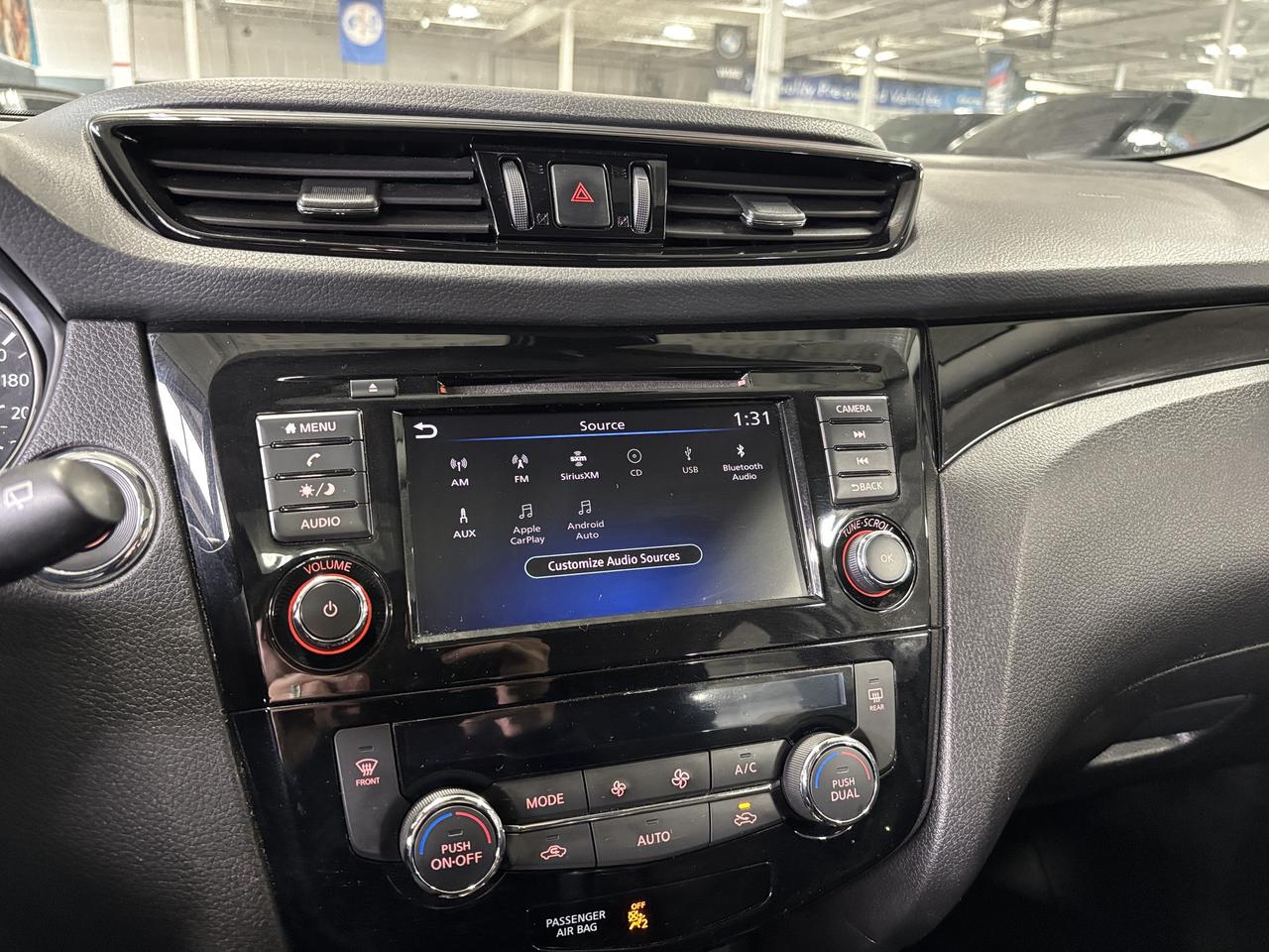 2022 Nissan Qashqai SV AWD|CVT|HEATEDSEATS|HEATEDSTEER|SUNROOF|ALLOYS| Photo