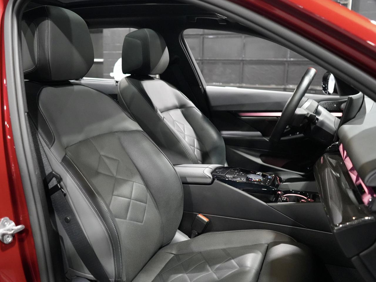 2024 BMW i5 M60 xDrive Sedan Photo