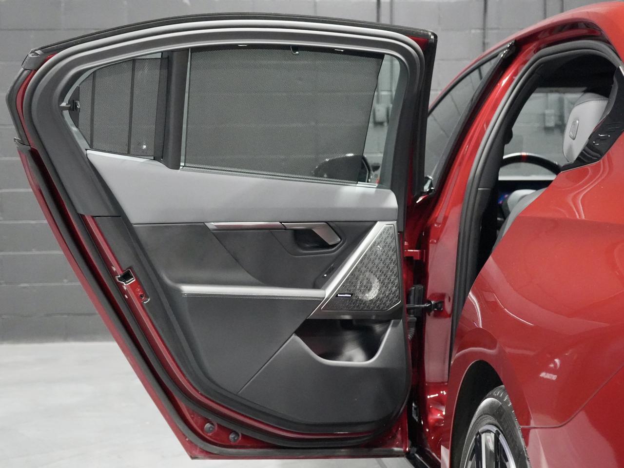 2024 BMW i5 M60 xDrive Sedan Photo