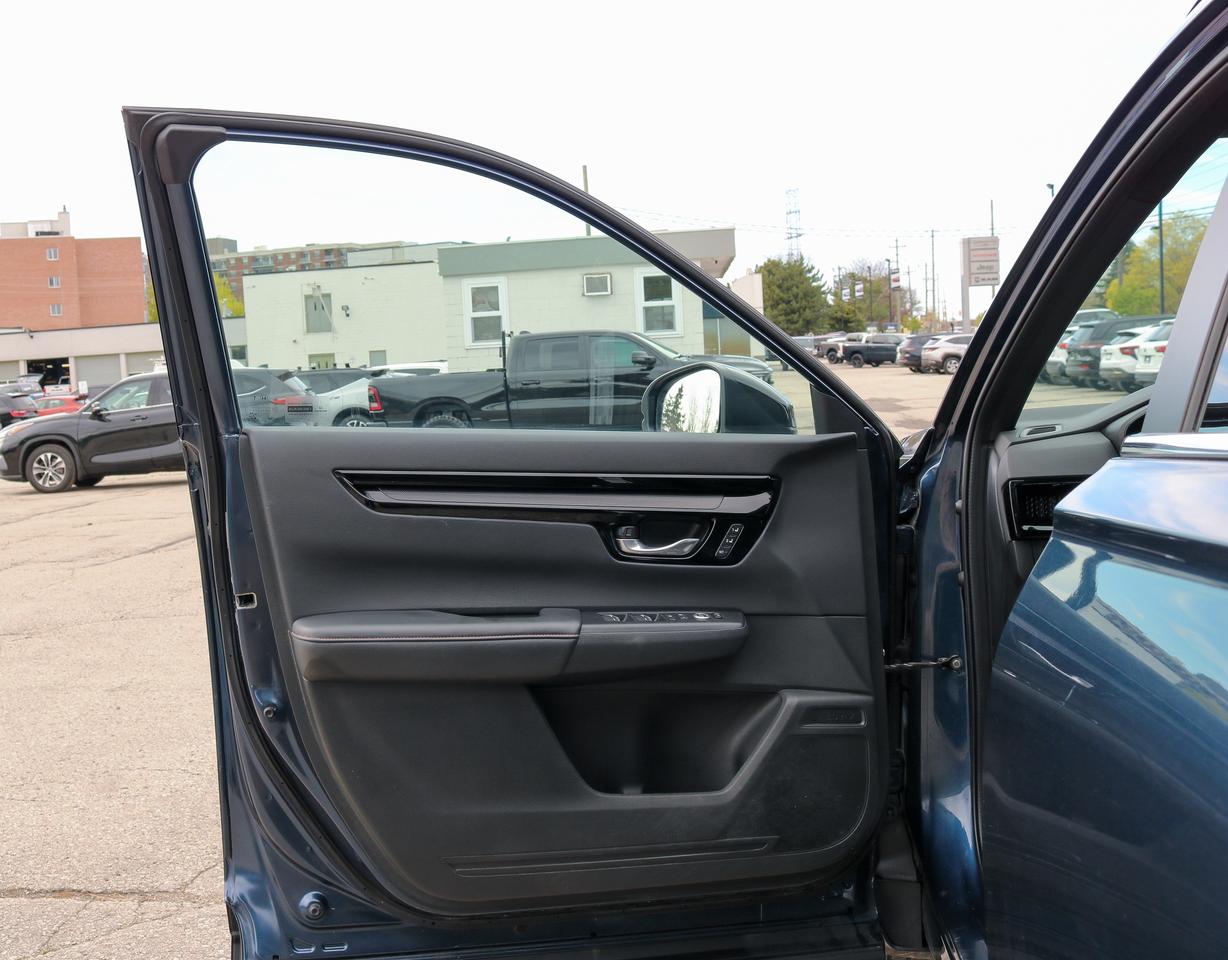 2024 Honda CR-V Hybrid Touring AWD | NAVIGATION | REMOTE START | Photo