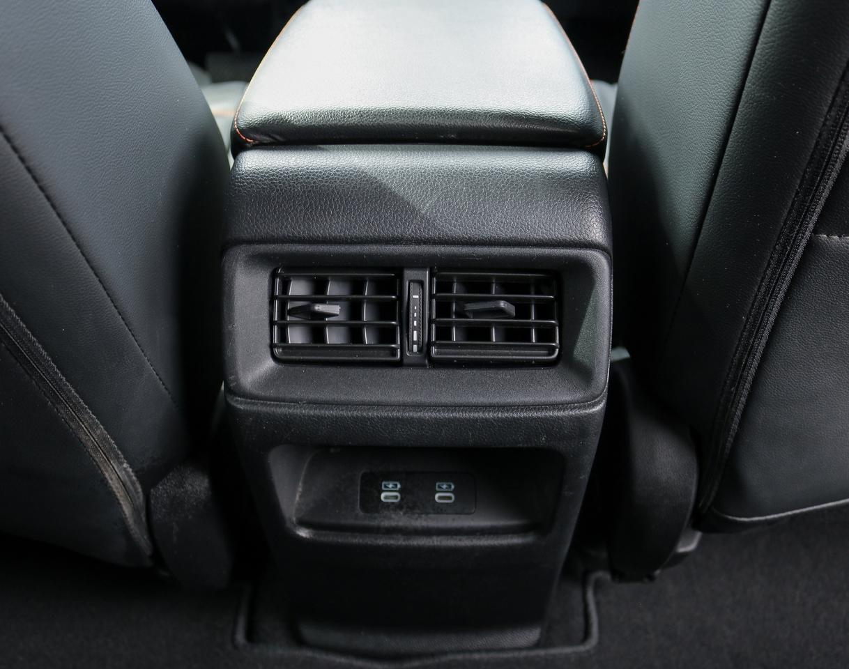 2024 Honda CR-V Hybrid Touring AWD | NAVIGATION | REMOTE START | Photo