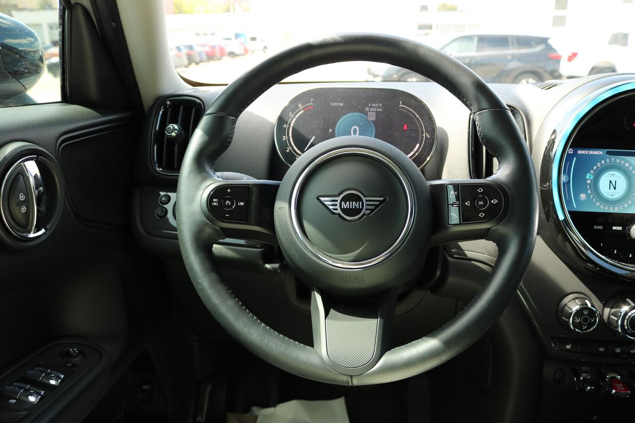 2024 MINI Cooper Countryman Cooper ALL4 | PANORAMIC SUNROOF | HEATED SEATS | Photo