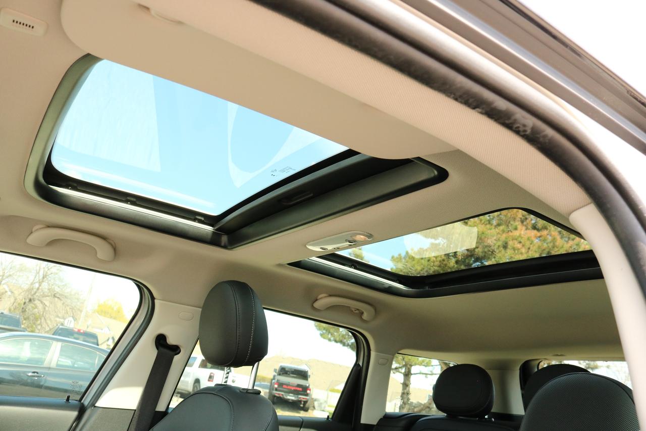 2024 MINI Cooper Countryman Cooper ALL4 | PANORAMIC SUNROOF | HEATED SEATS | Photo