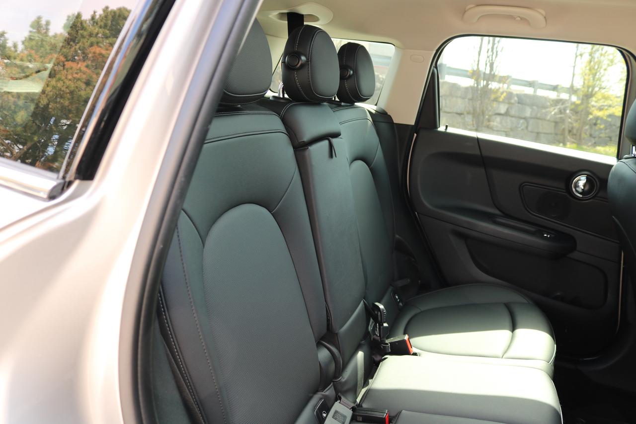 2024 MINI Cooper Countryman Cooper ALL4 | PANORAMIC SUNROOF | HEATED SEATS | Photo