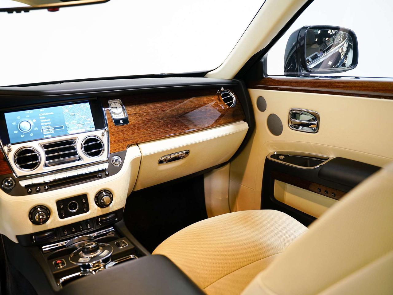 2010 Rolls Royce Ghost V12 | HUD | LOW KMS | 20 IN Photo