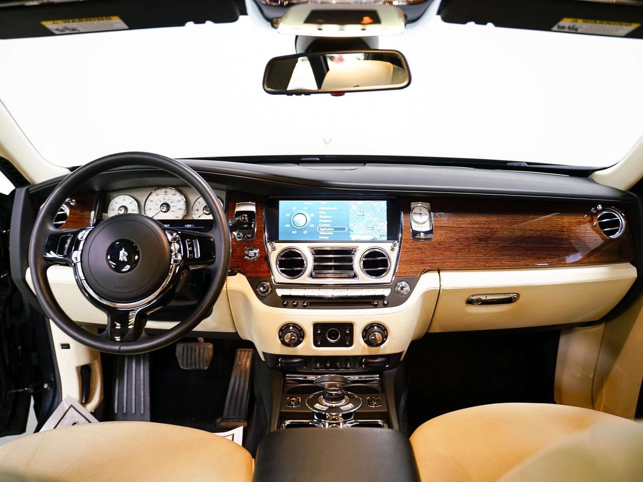 2010 Rolls Royce Ghost V12 | HUD | LOW KMS | 20 IN Photo