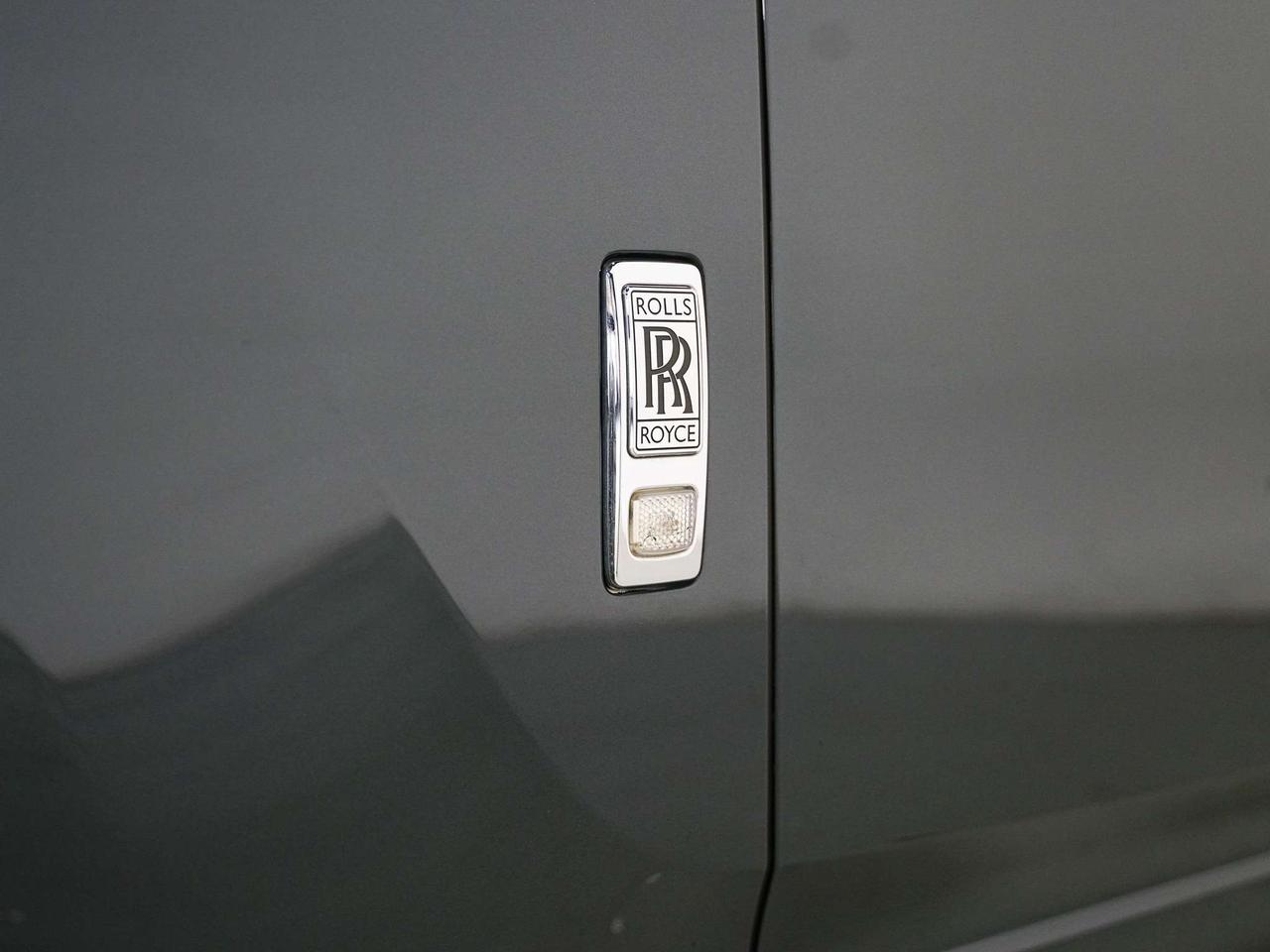 2010 Rolls Royce Ghost V12 | HUD | LOW KMS | 20 IN Photo