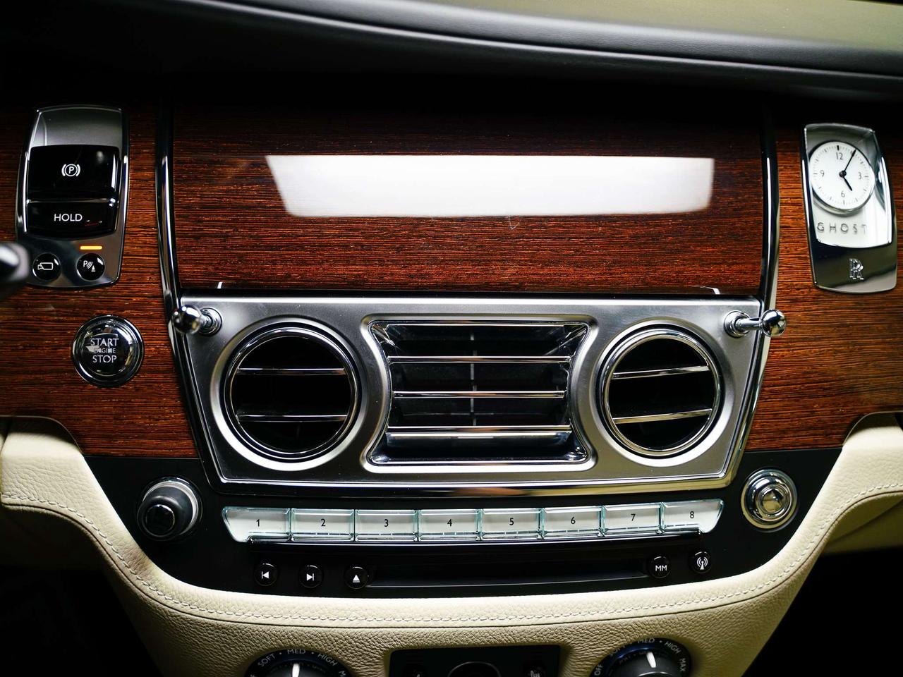 2010 Rolls Royce Ghost V12 | HUD | LOW KMS | 20 IN Photo