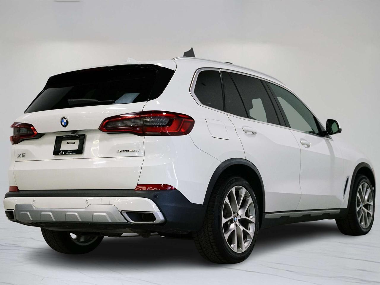 2019 BMW X5 XDRIVE 40i | PREMIUM ESSENTIAL | WOOD TRIM | 20 IN Photo