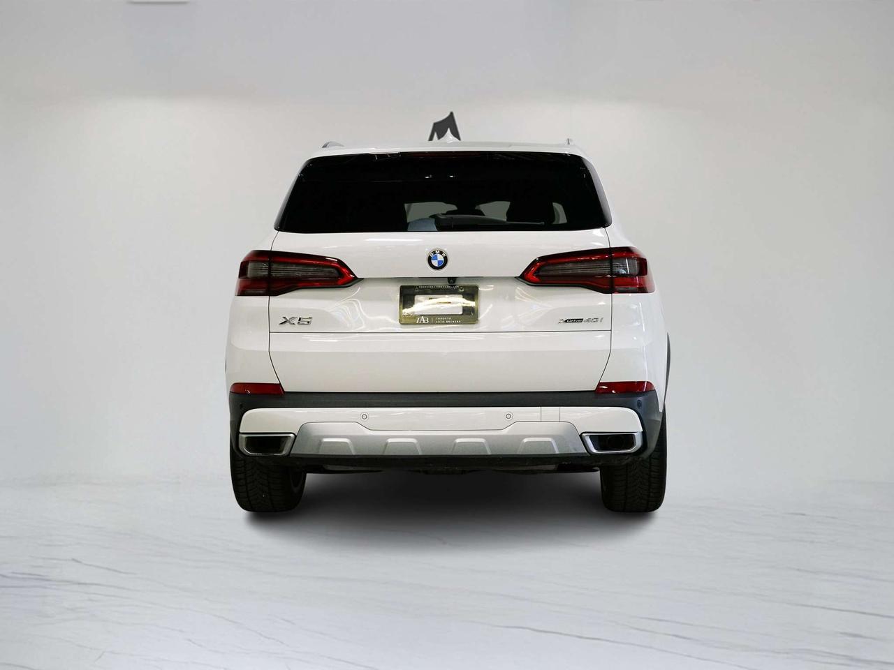 2019 BMW X5 XDRIVE 40i | PREMIUM ESSENTIAL | WOOD TRIM | 20 IN Photo