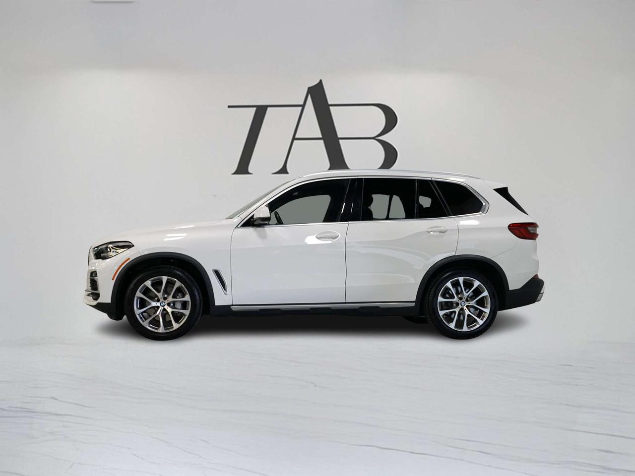 2019 BMW X5 XDRIVE 40i | PREMIUM ESSENTIAL | WOOD TRIM | 20 IN Photo