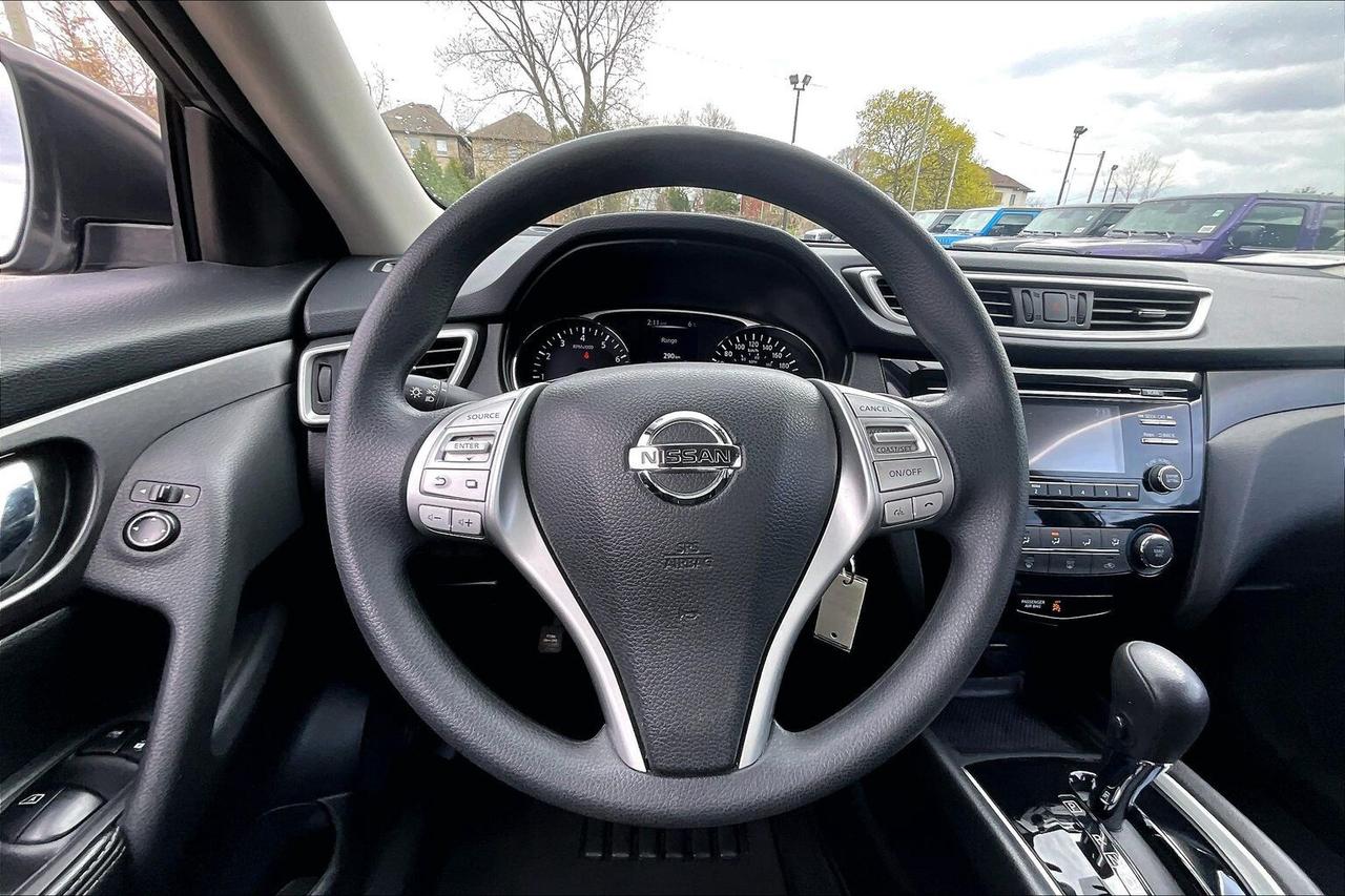 2016 Nissan Rogue S | Low KM | Safety Certified | FWD Photo