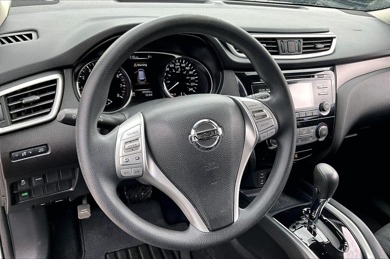 2016 Nissan Rogue S | Low KM | Safety Certified | FWD Photo