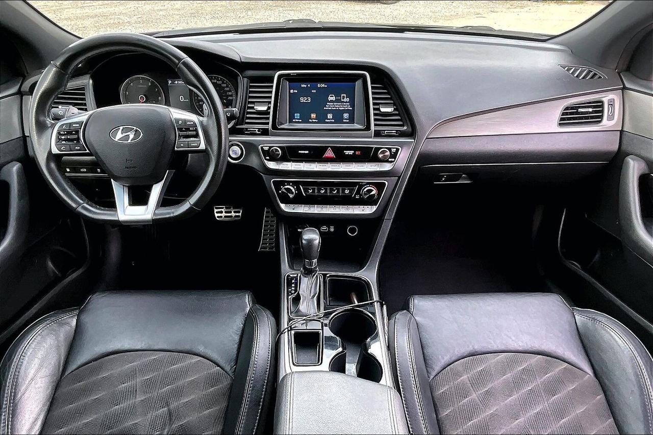 2019 Hyundai Sonata Essential  | Sport Pkg | AS IS | FWD Photo