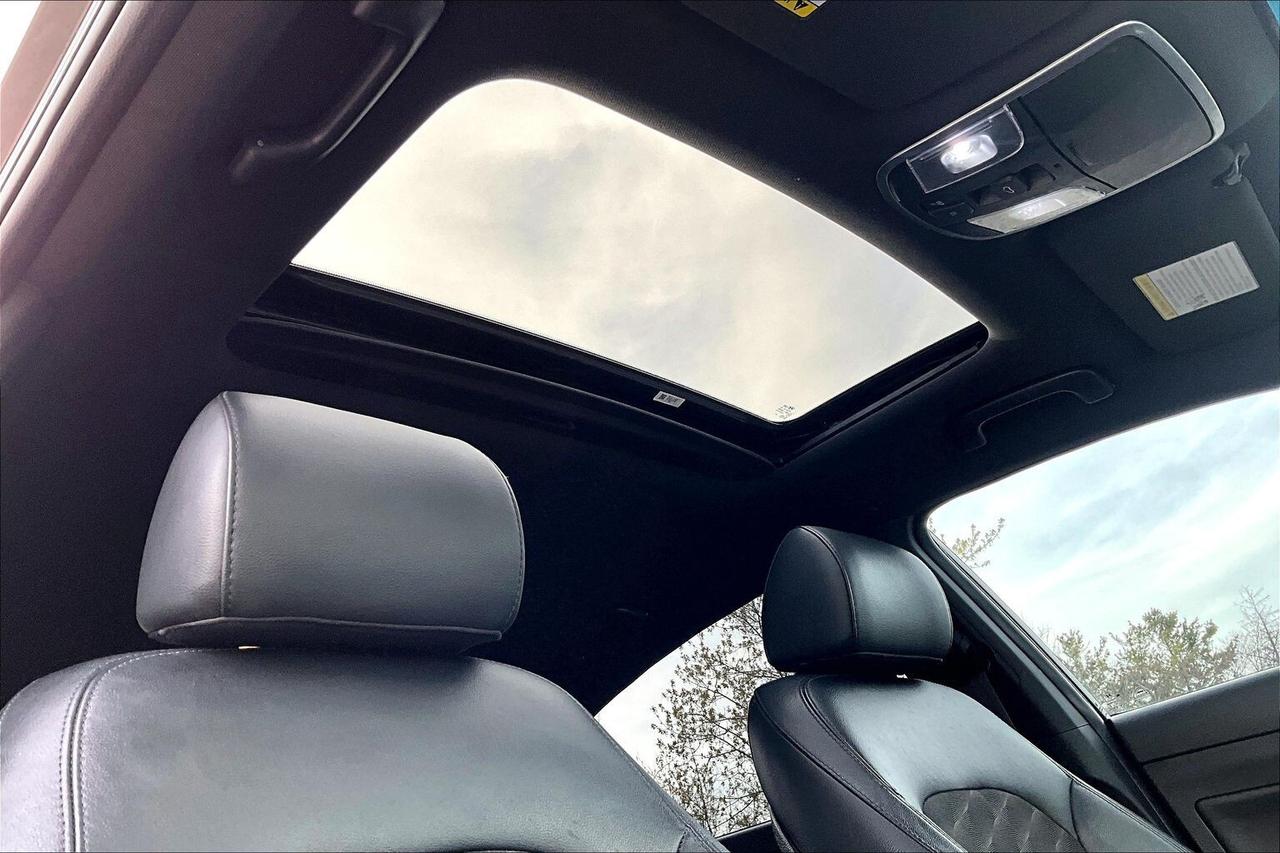 2019 Hyundai Sonata Essential  | Sport Pkg | AS IS | FWD Photo