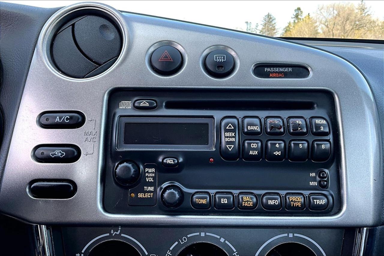 2007 Pontiac Vibe Hatchback | AS IS | FWD Photo