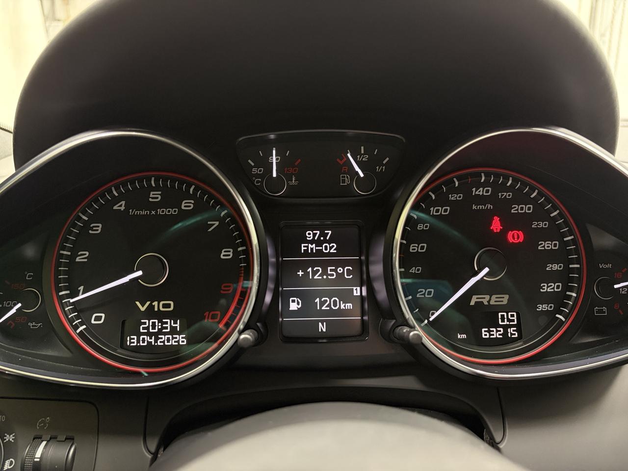 14046903