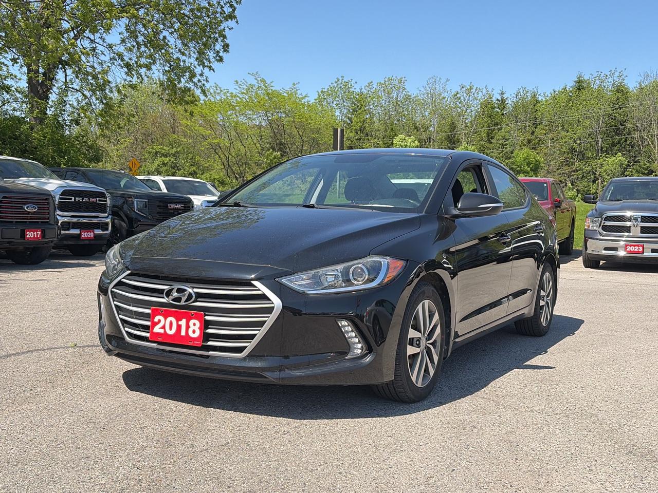 2018 Hyundai Elantra SEL, AUTO, CERTIFIED, BACK UP CAMERA! - Photo #2