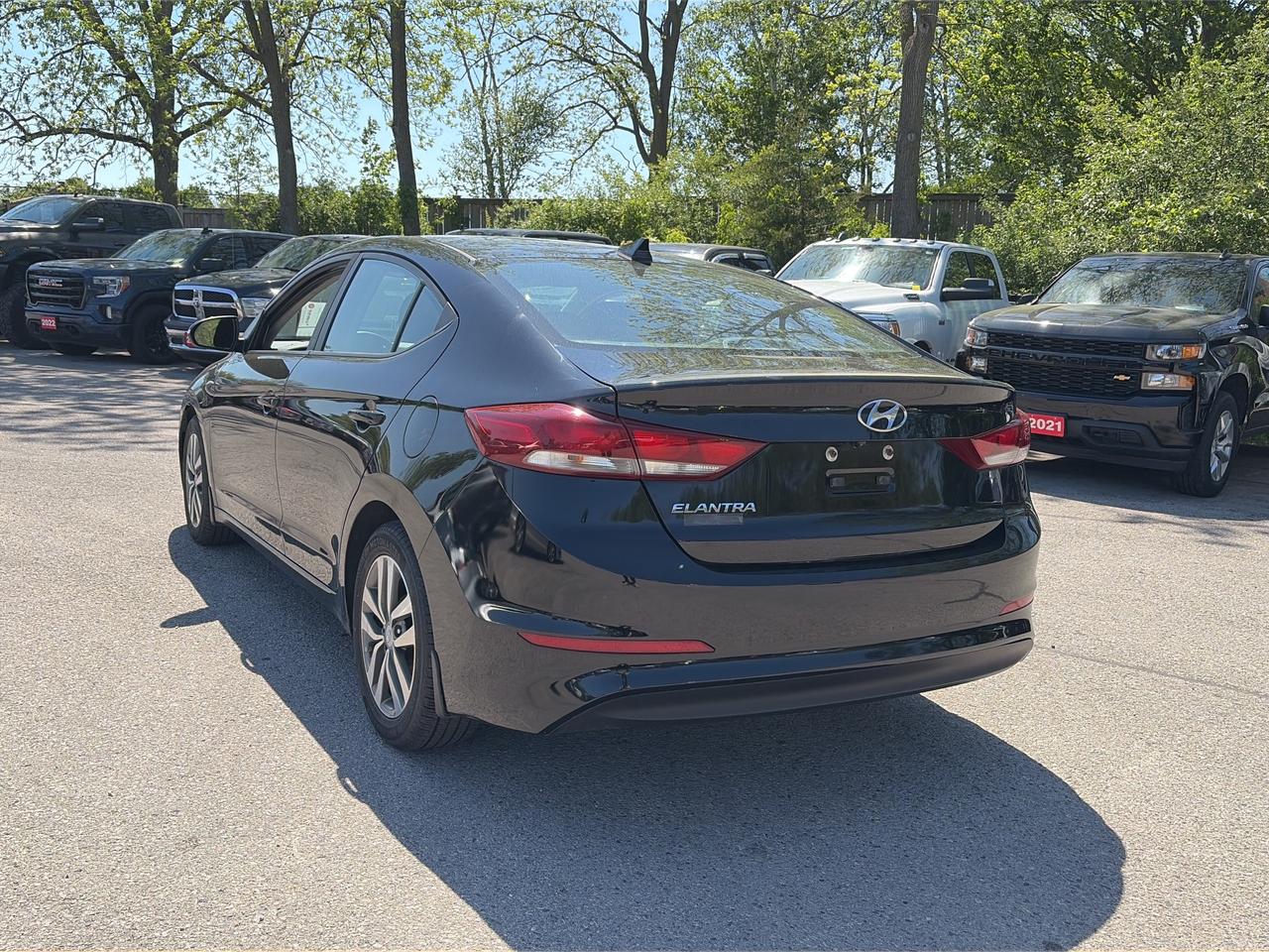 2018 Hyundai Elantra SEL, AUTO, CERTIFIED, BACK UP CAMERA! Photo
