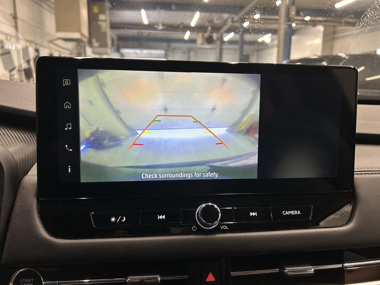 2025 Mitsubishi Outlander AWD | 7-PASS | HTD SEATS | CARPLAY | BLIND SPOT Photo2