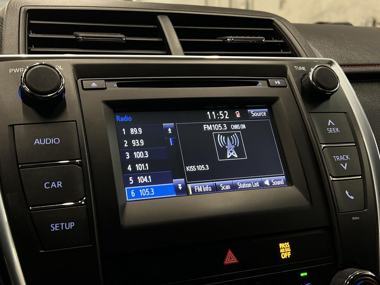 2017 Toyota Camry SE | ONLY 79,000KMS! | HTD SEATS | ALLOYS | CRUISE Photo