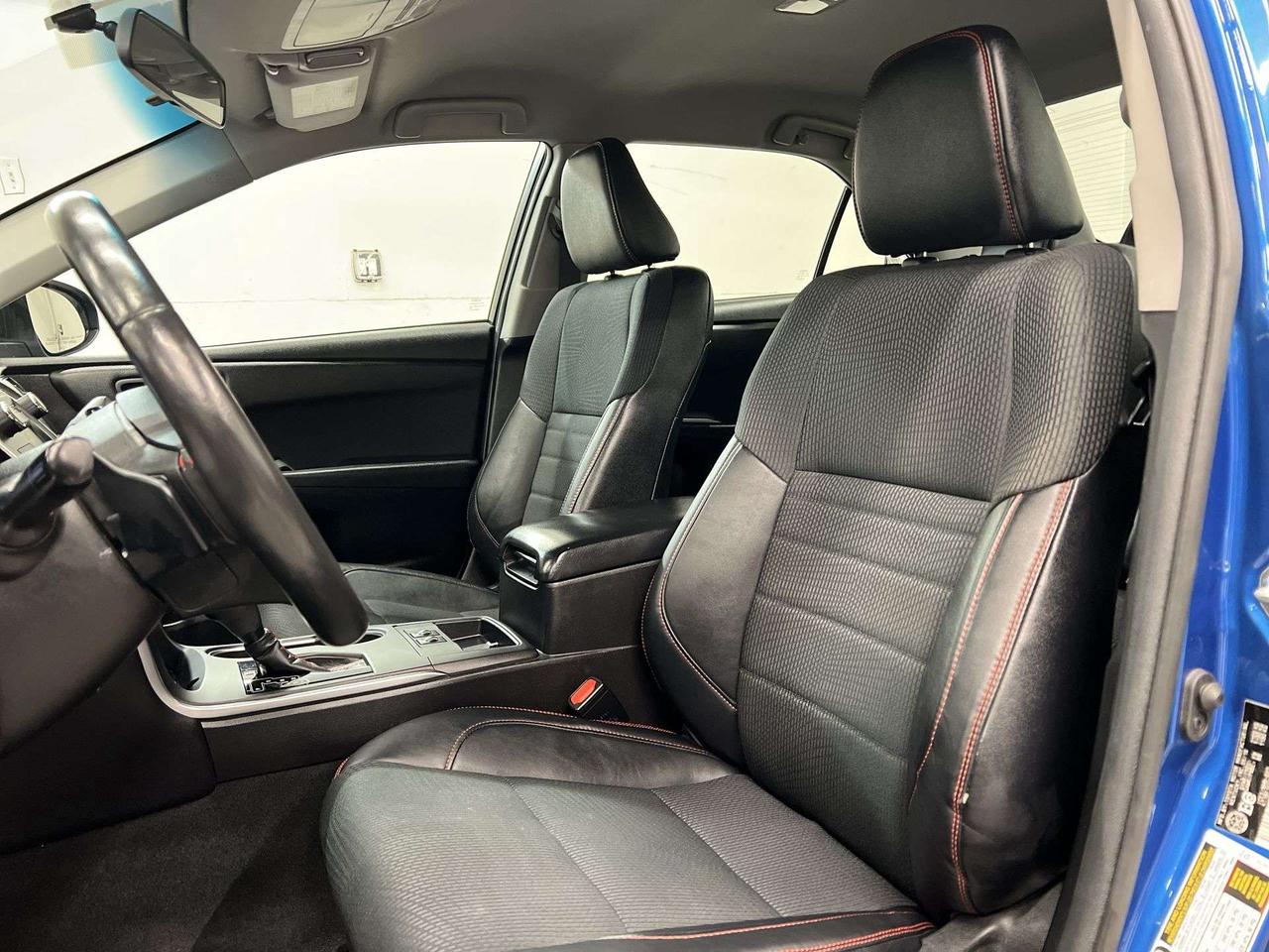 2017 Toyota Camry SE | ONLY 79,000KMS! | HTD SEATS | ALLOYS | CRUISE Photo