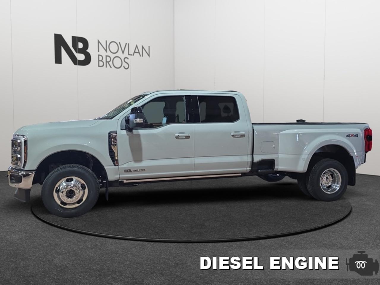 2026 Ford F-350 Super Duty Lariat  - Premium Audio Photo2
