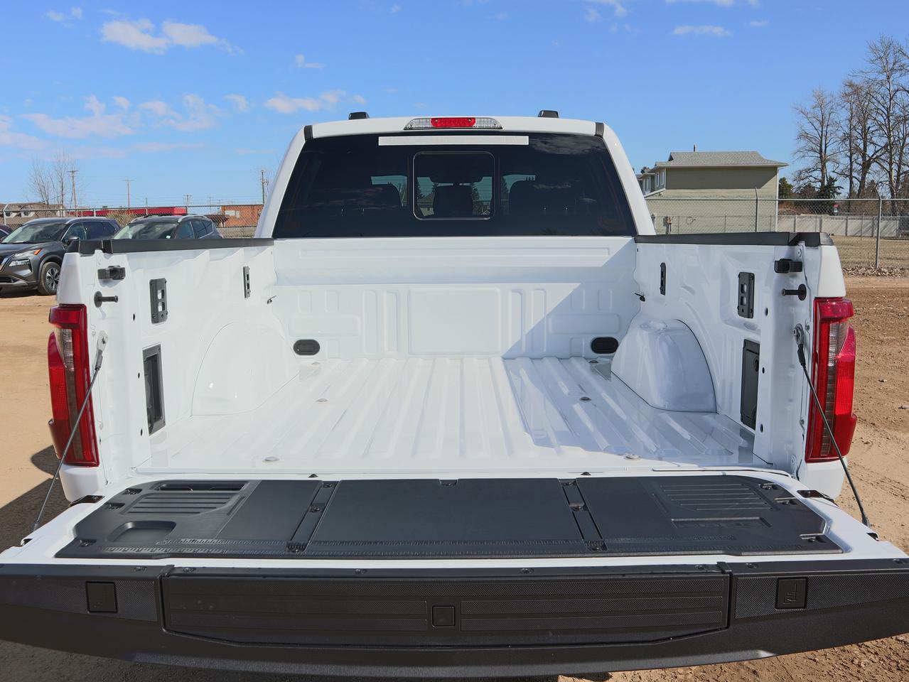 2026 Ford F-150 XLT Photo1