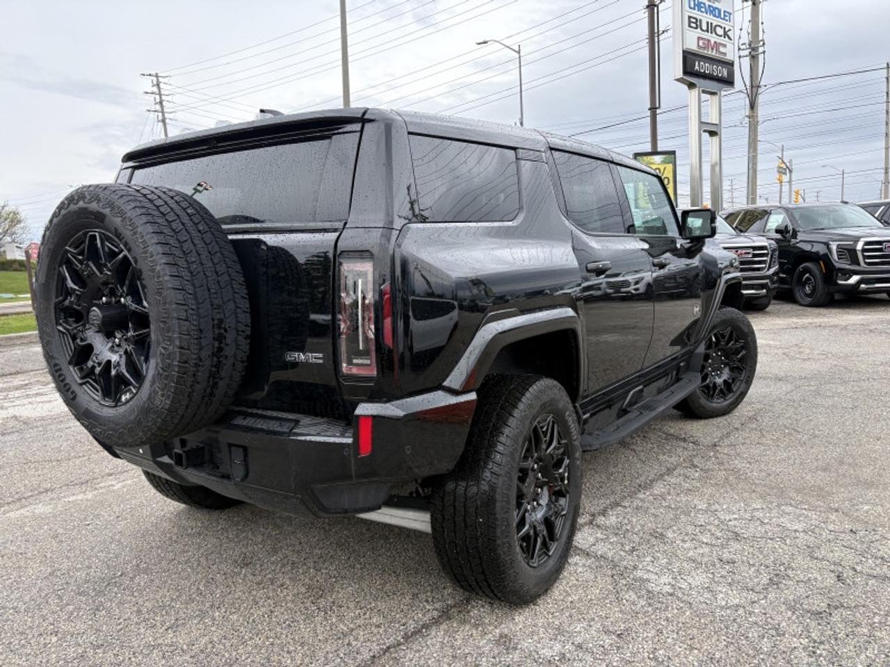 2024 GMC HUMMER EV SUV 2X  - Low Mileage Photo