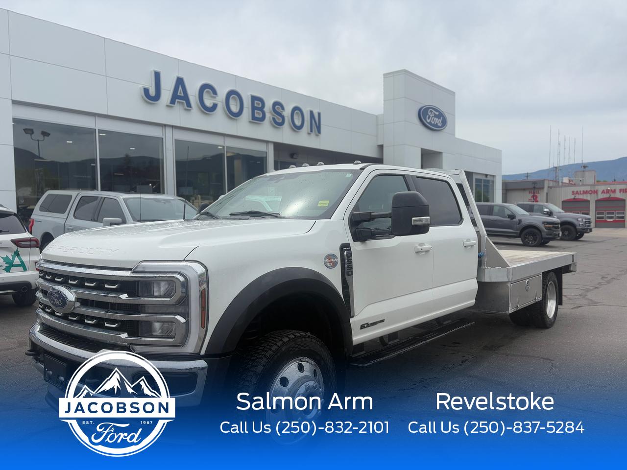 2024 Ford F-550 Super Duty DRW Lariat