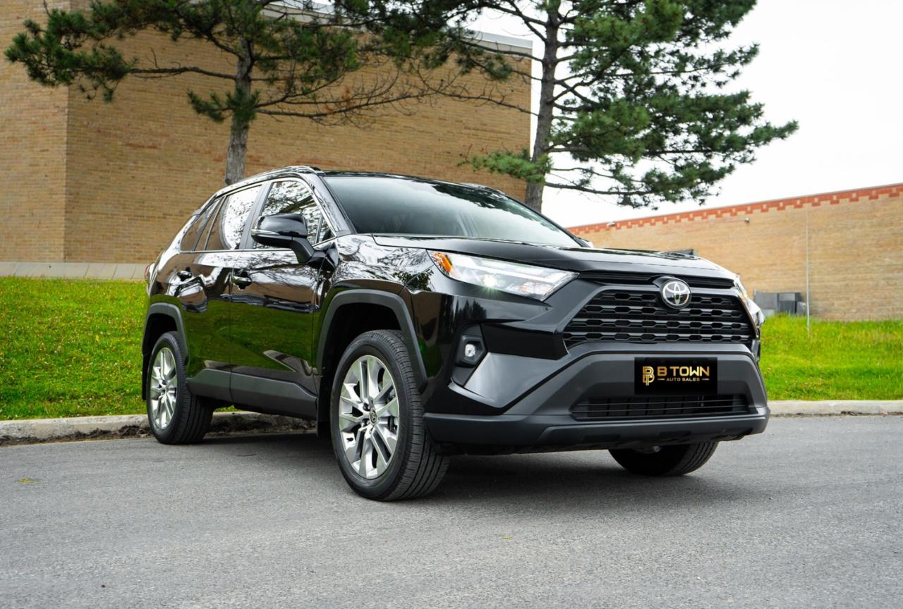 2025 Toyota RAV4 XLE Premium Photo