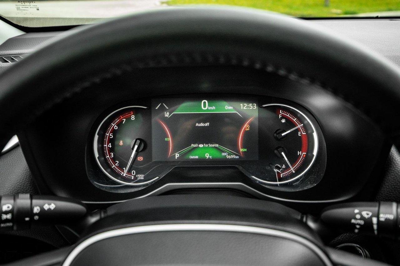 2025 Toyota RAV4 XLE Premium Photo