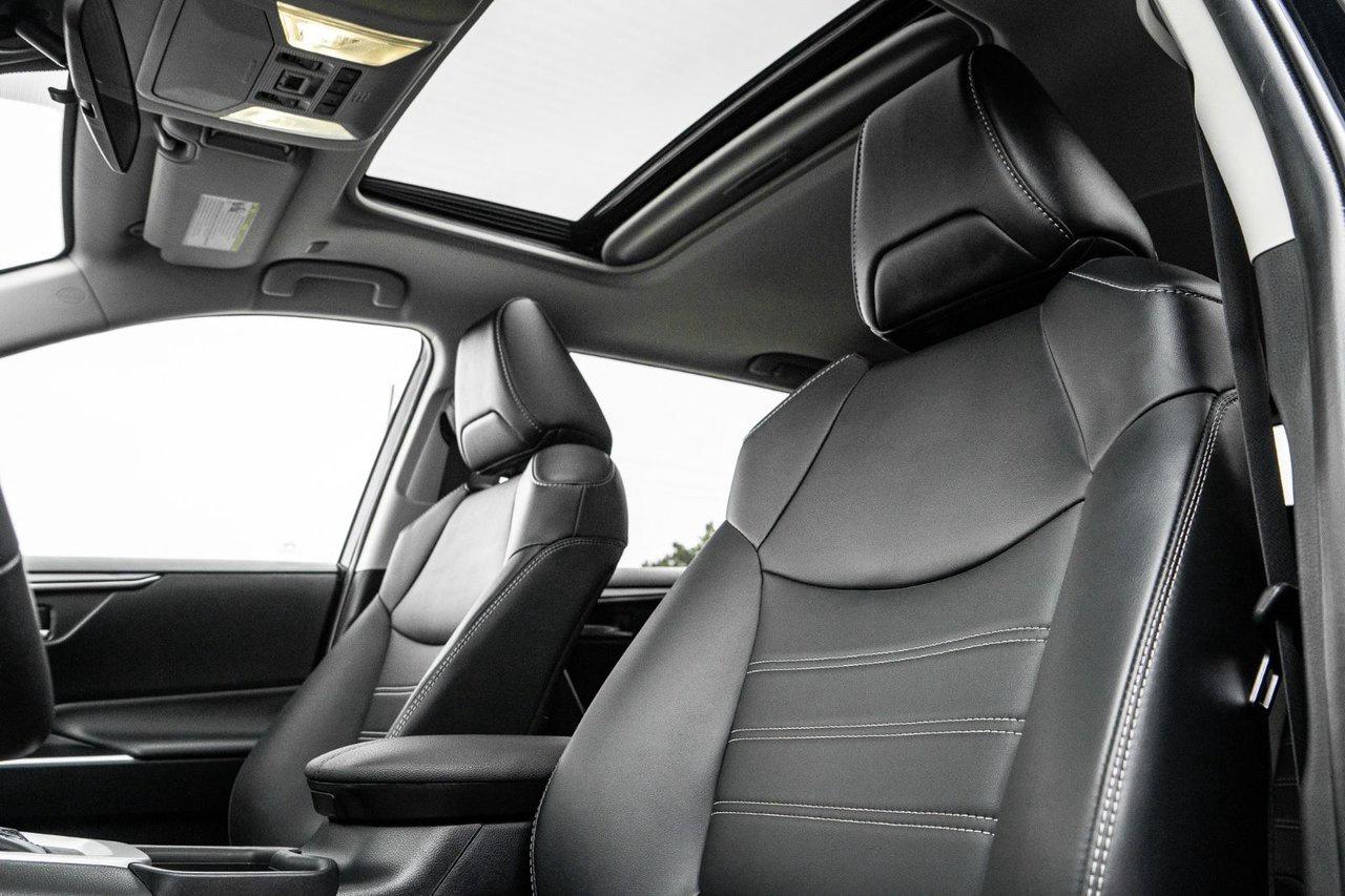 2025 Toyota RAV4 XLE Premium Photo