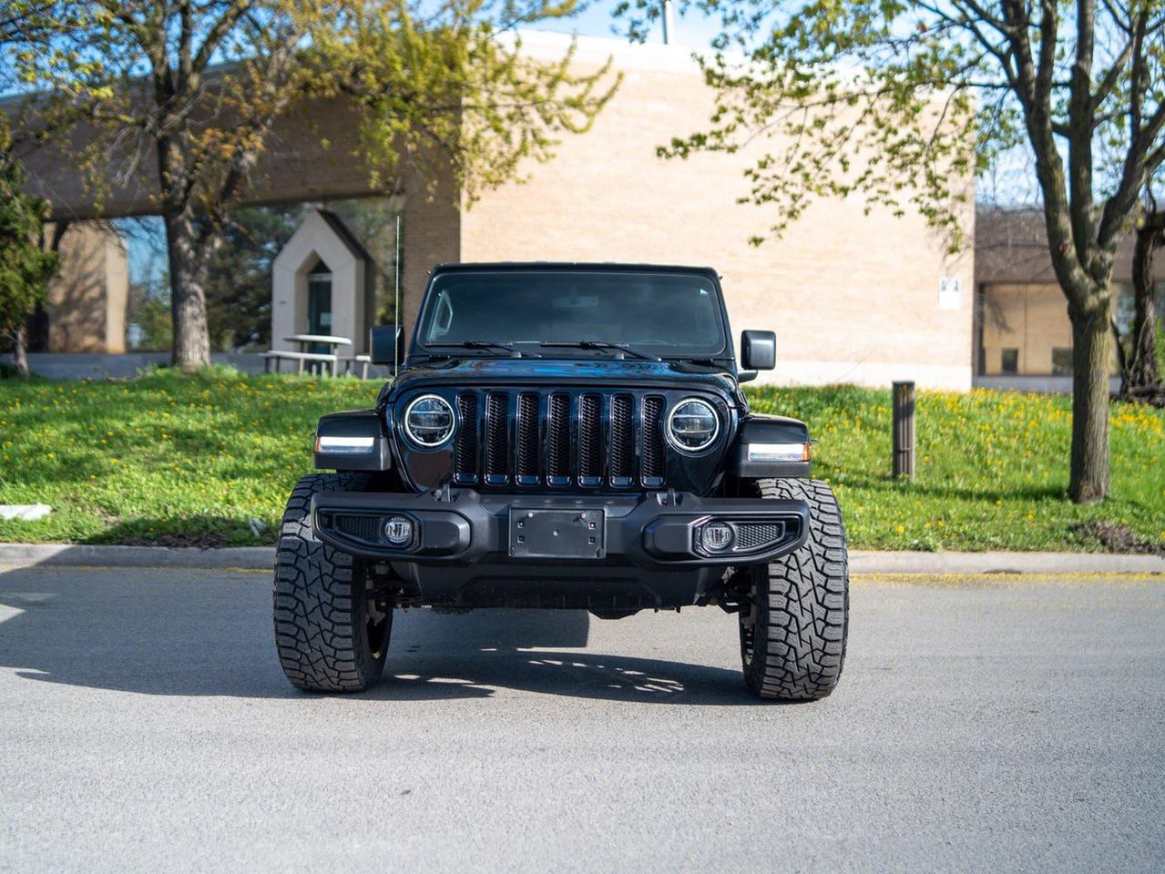 2022 Jeep Wrangler Unlimited Sahara Altitude Photo