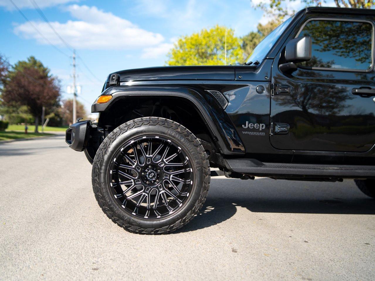2022 Jeep Wrangler Unlimited Sahara Altitude Photo